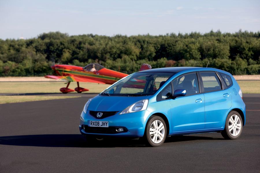  Honda Jazz 2008 года  (фото 43 из 100)